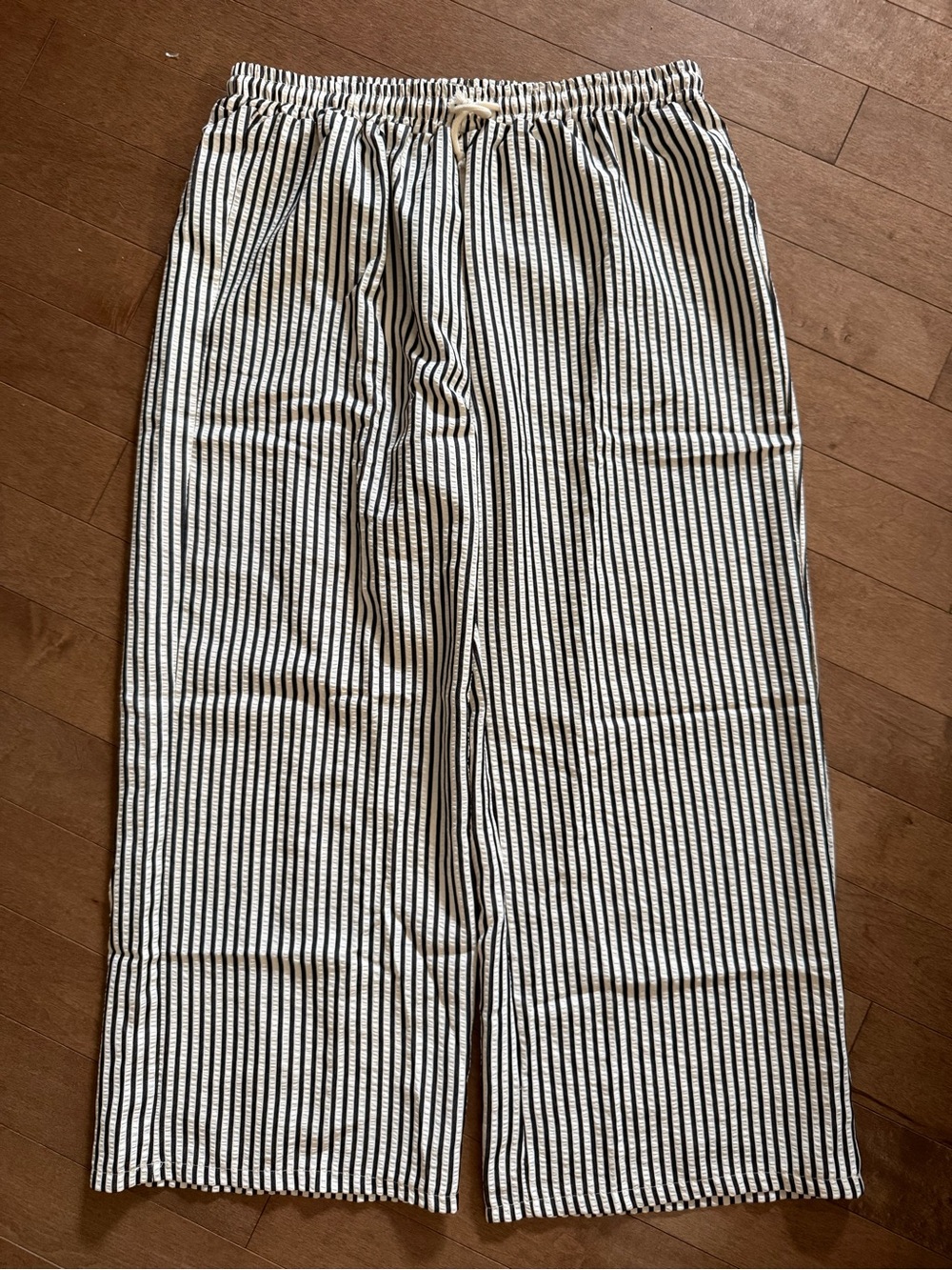 Striped Black and White Elastic-Waist Pants
